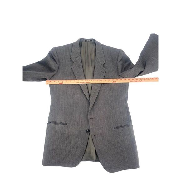 Giorgio Armani ￼ Saks, 5th Avenue  ￼ men’s jacket - Picture 3 of 13